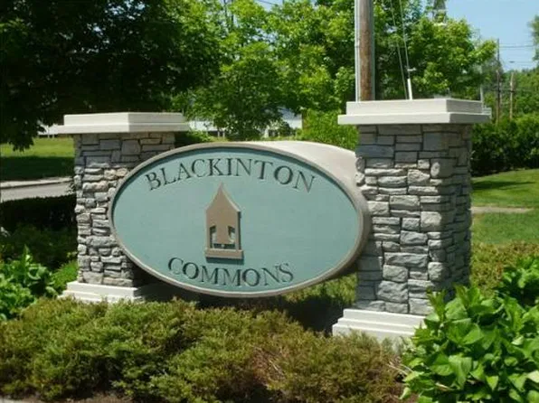 140 Commonwealth Ave Unit 28, North Attleboro, MA 02760
