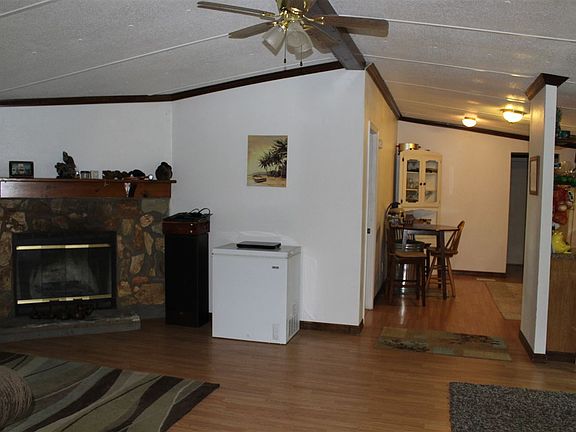 5th image of 10145 Turpin Ave