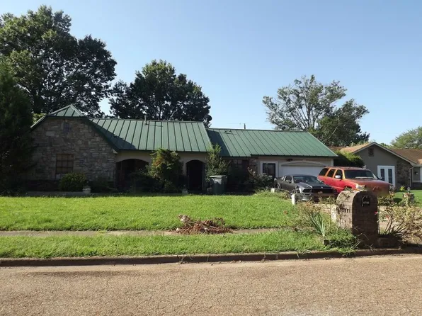 6795 Kirby Arms Dr, Memphis, TN 38115