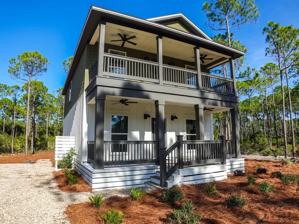 305 Gullwing Way St, Sopchoppy, FL 32358
