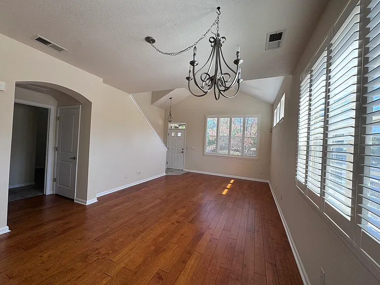 Large open living/dining room (hardwood floors)