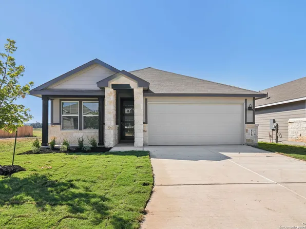 818 Shatterhand Blvd, San Antonio, TX 78260