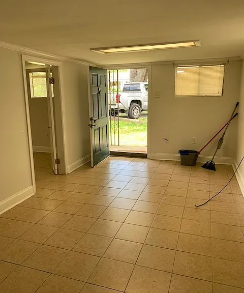 204 Division St #208 — Photo 6