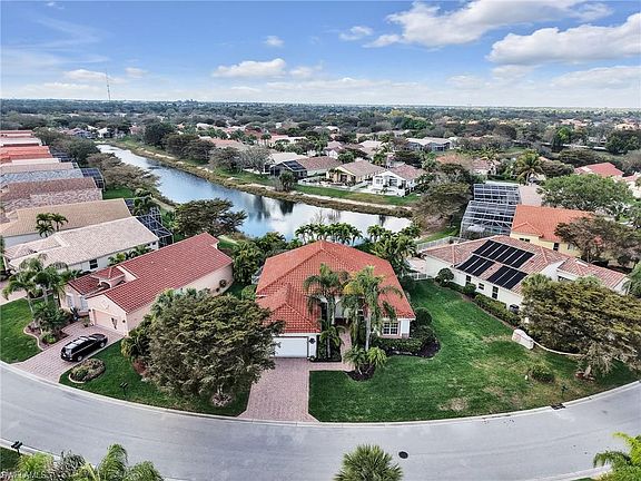 2nd image of 9241 Springview LOOP