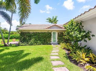 5383 Sea Biscuit Rd, Palm Beach Gardens, FL 33418