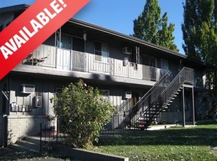 628 Berrydale Ave APT 17, Medford, OR