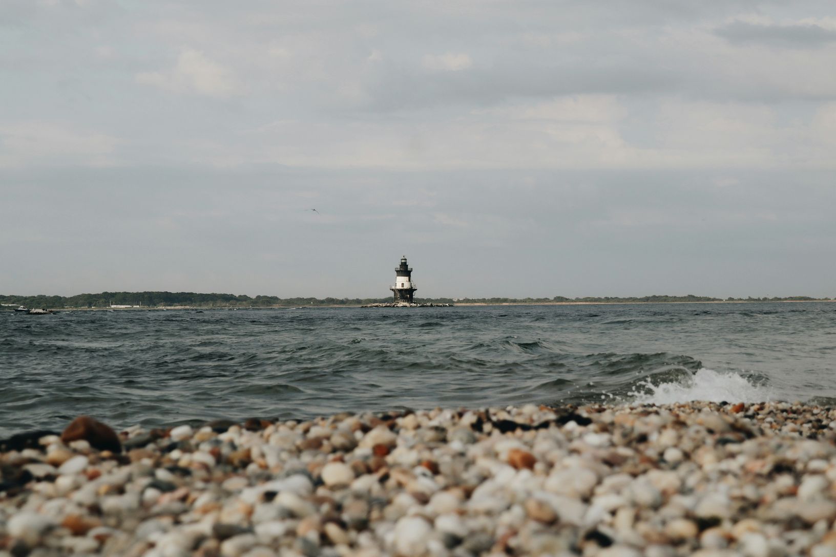  Walk from home to Gardiners Bay with expansive water views, swimming, and Bug Light lighthouse.