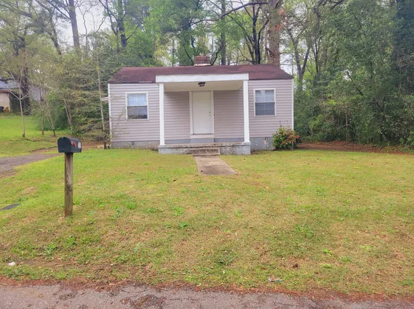 231 Pineneedle Rd, Columbia, SC 29203