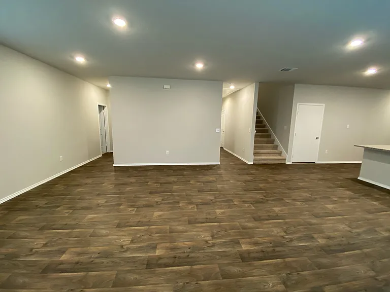 6121 Ronee Leah Dr — Photo 9