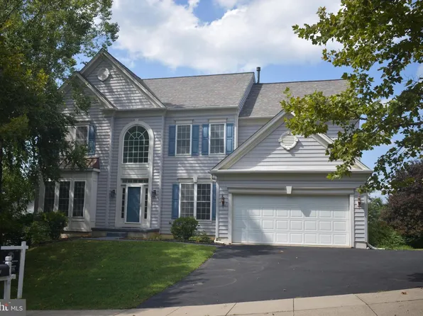 184 Magnolia Dr, Chester Springs, PA 19425