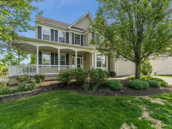 23 Crestview Drive, Clinton Twp., NJ 08809