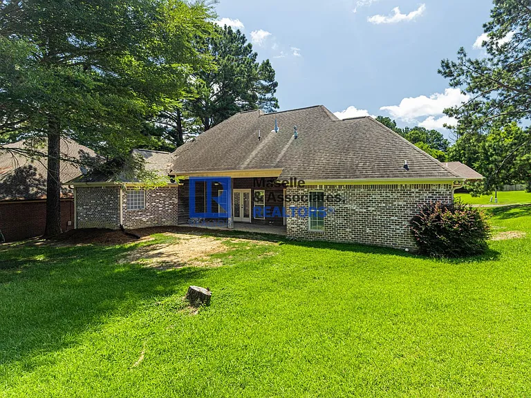 153 Hartfield Dr — Photo 39