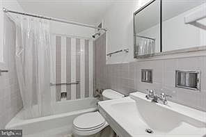 2475 Virginia Ave 7_02182026