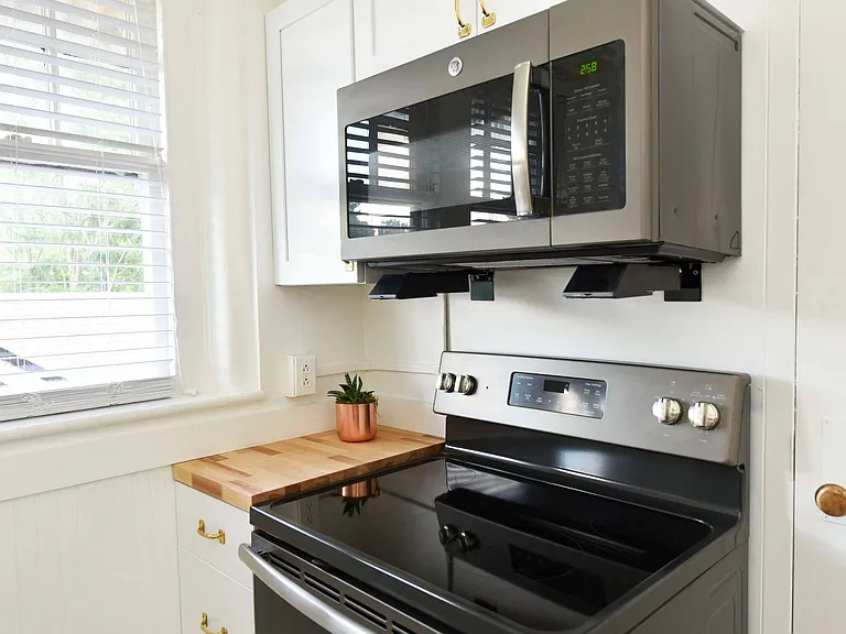 Black + Stainless Appliances