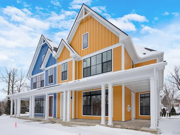 106 Apaloosa, Northville, MI 48167