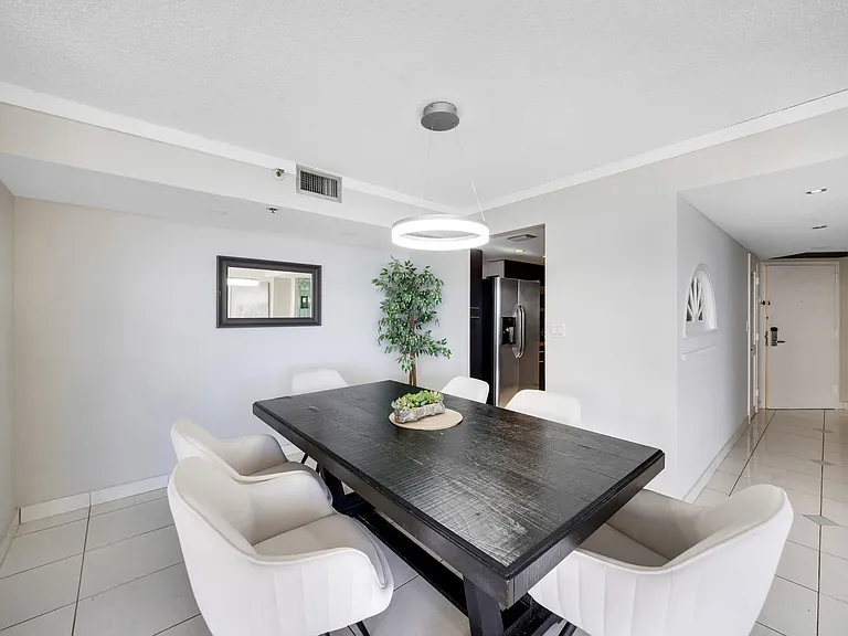 1717 N Bayshore Dr #ID1054122P — Photo 8