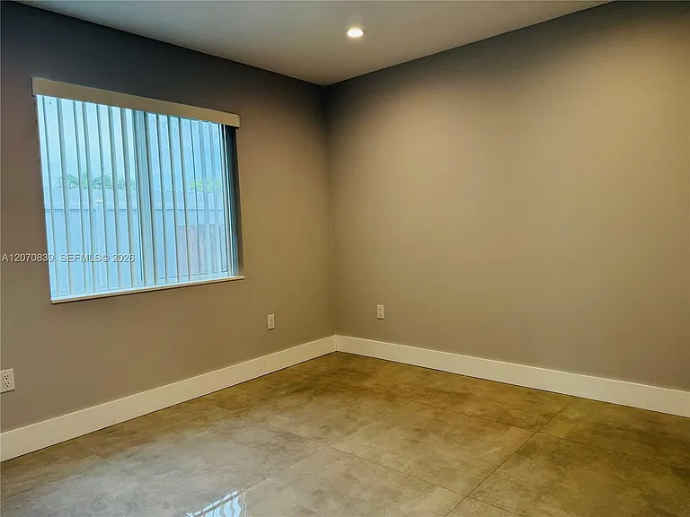 1221 SW 76th Ct — Photo 14