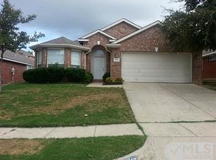 403 Flint Ct, Euless, TX 76040