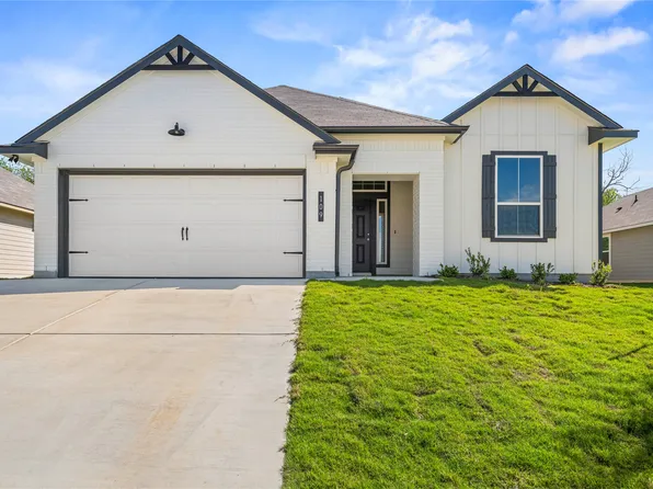 109 Adaline Bnd, McGregor, TX 76657