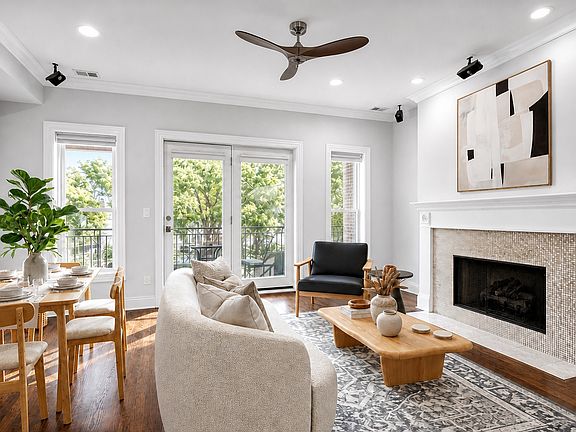 2nd image of 409 W North Ave APT 2E