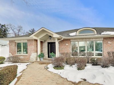 1303 Huber Ln, Glenview, IL, 60026
