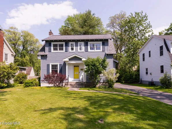 1476 Myron Street, Niskayuna, NY 12309