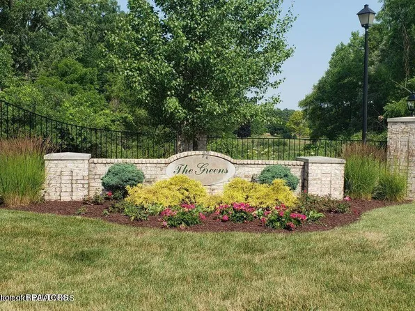 6243 W Golfridge Dr, East Lansing, MI 48823