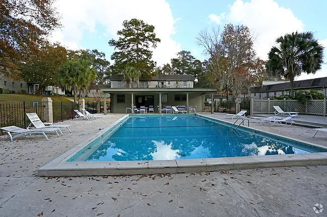 1951 N Meridian Rd #14 — Photo 2