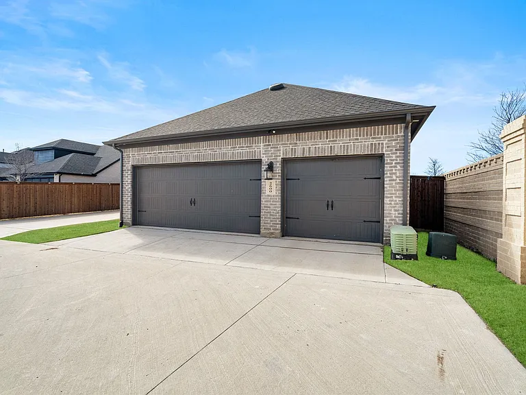 2600 Chester Dr — Photo 31