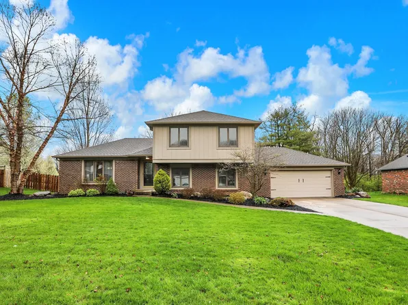3895 S Creekside Dr, New Palestine, IN 46163