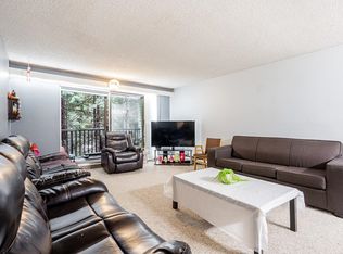 15238 100th Ave #209, Surrey, BC V3R7T9