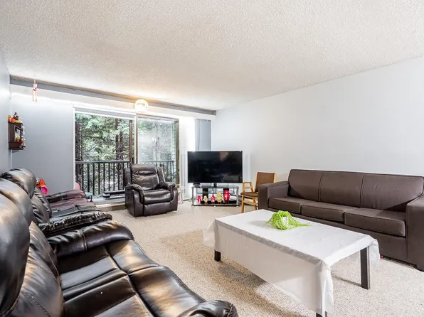 15238 100th Ave #209, Surrey, BC V3R 7T9