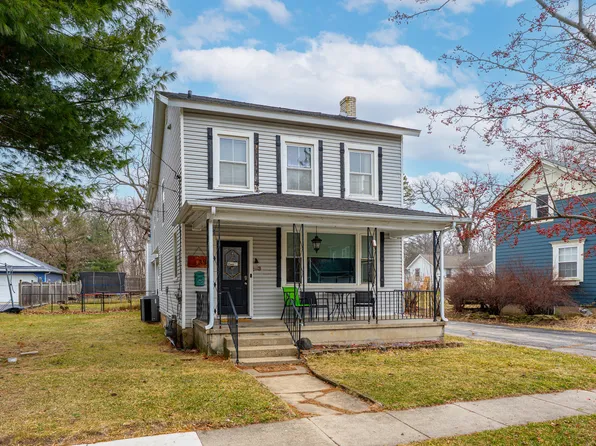 351 Elm St, Marengo, IL 60152