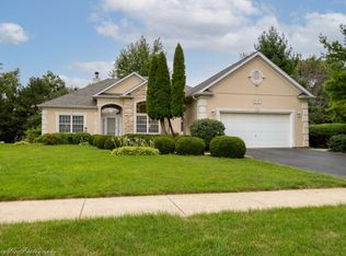 918 Merrill New Rd, Sugar Grove, IL 60554