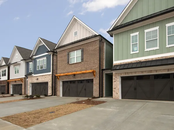 5510 Leyland Dr, Flowery Branch, GA 30542