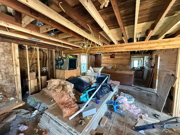 3735 Natalie St, Beaumont, TX 77705