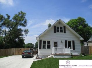 5012 S 41st St, Omaha, NE 68107