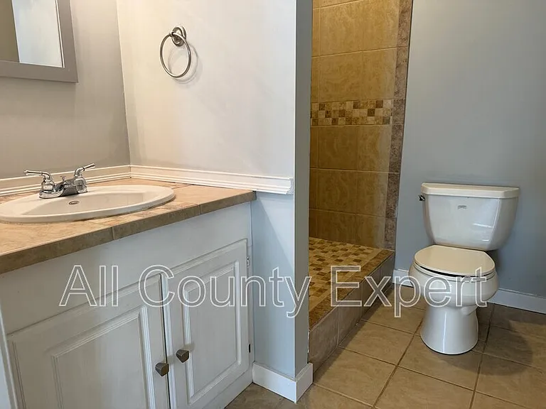 7745 Wynfield Dr — Photo 31