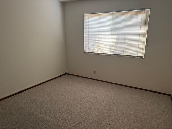 5th image of 1230 Liberty St Unit 2