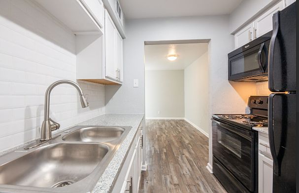 1st image of 526 Walnut Pkwy #3-218