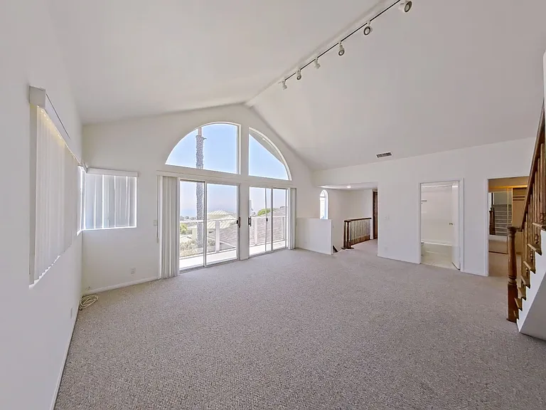 617 E Avenida San Juan — Photo 24