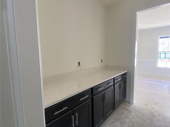 5th image of 10809 Weigela Ct