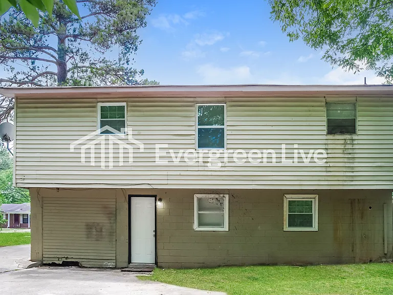 3216 Uvalde Ln NW — Photo 16