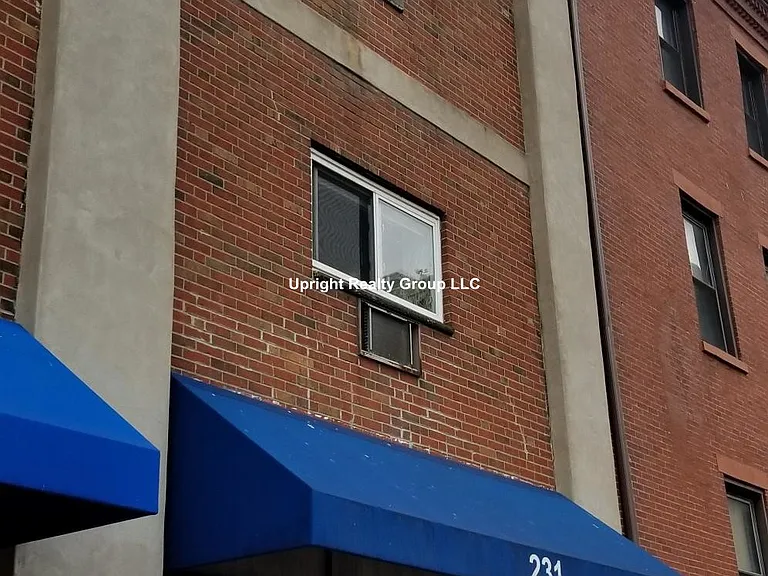 231 Harrison Ave #18 — Photo 8