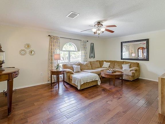 4th image of 153 Crown Colony Way