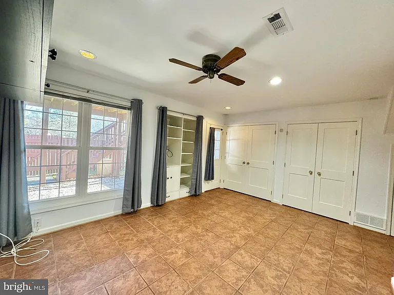 2128 Brigadier Blvd — Photo 8