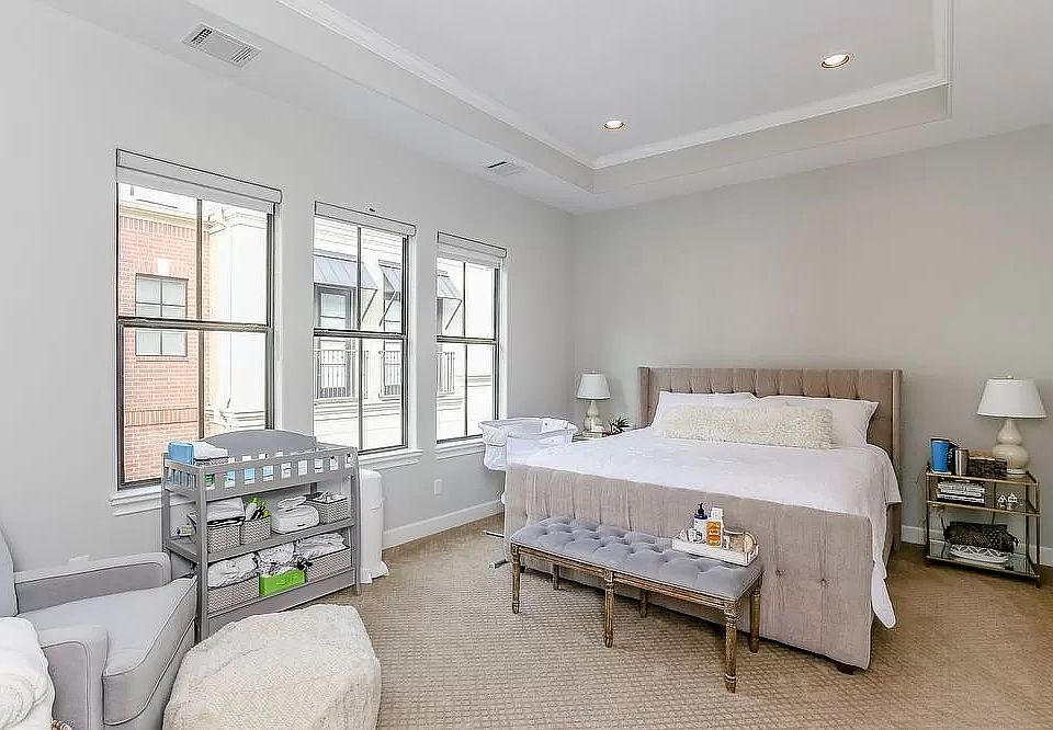 1st image of 5309 Blossom St #5309