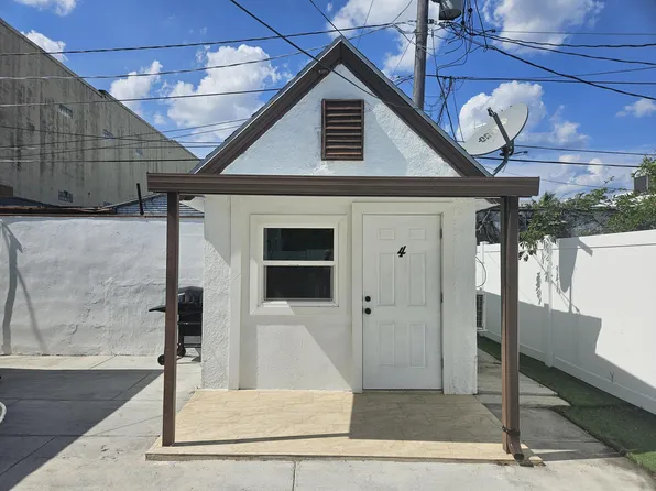 425 Ardmore Rd #4, West Palm Beach, FL 33401