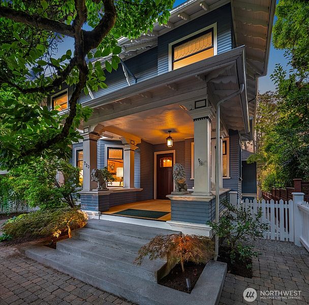 2nd image of 723 12th Avenue E