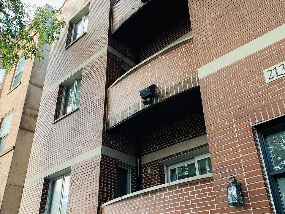 1st image of 2136 W Evergreen Ave APT 2A